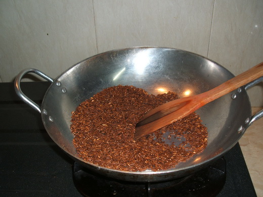 xử lý hạt gạo để làm tranh